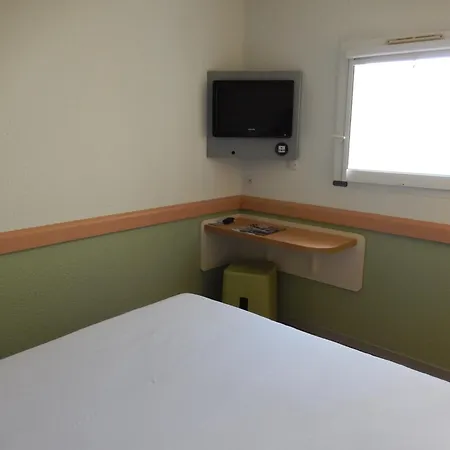 ホテル Ibis Budget Est ポー