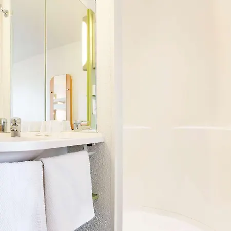 Ibis Budget Est ポー