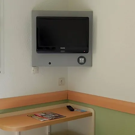Ibis Budget Est מלון