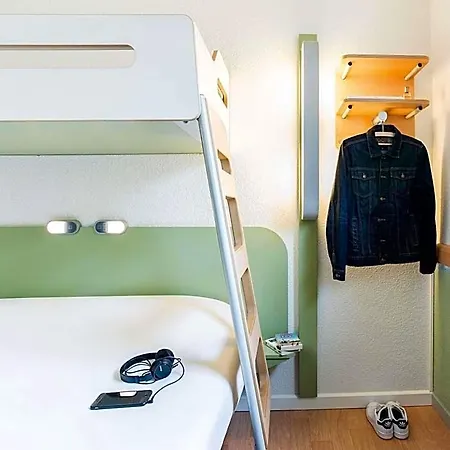 Ibis Budget Est מלון 2*