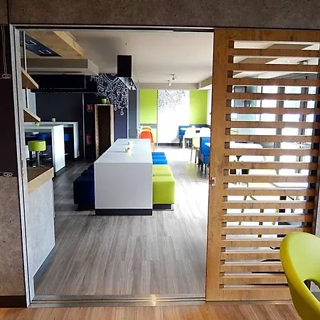Ibis Budget Est 2*