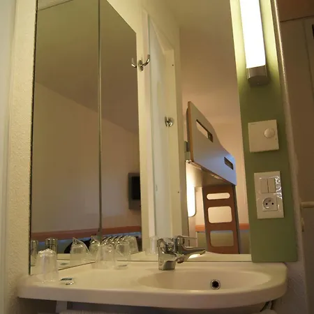 Hotel Ibis Budget Est Pau