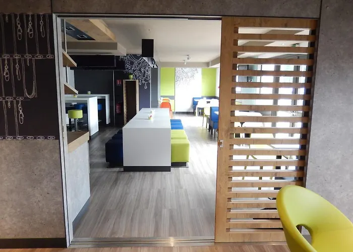 Ibis Budget Est Hotel Pau