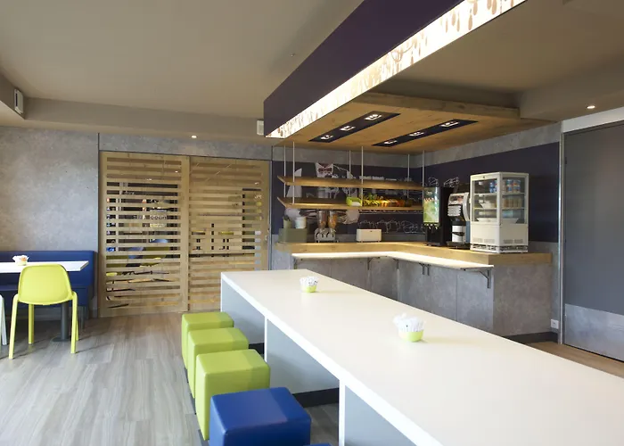 Hotel Ibis Budget Est 2*